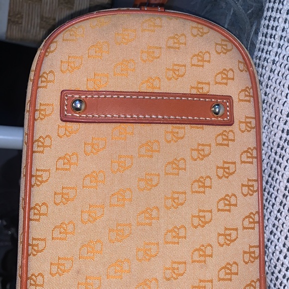 Dooney & Burke Tote - Picture 15 of 16